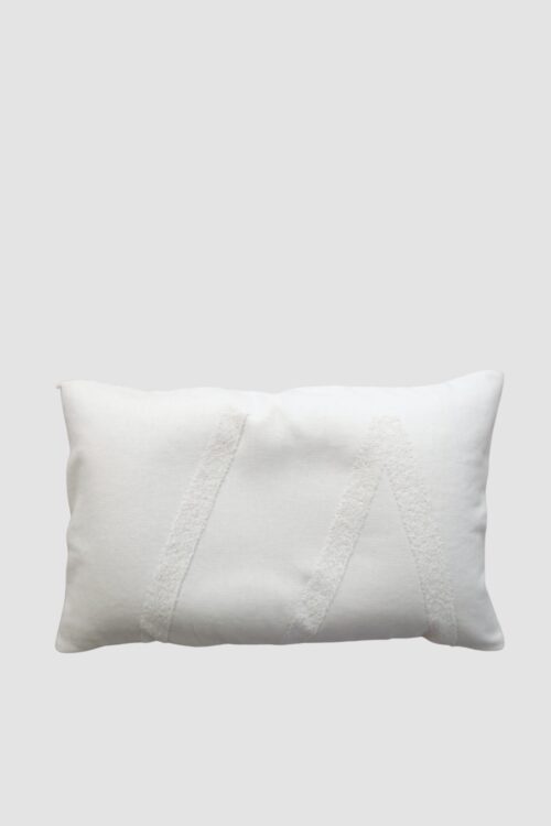 WAY Beach pillow in SHELL cream white back