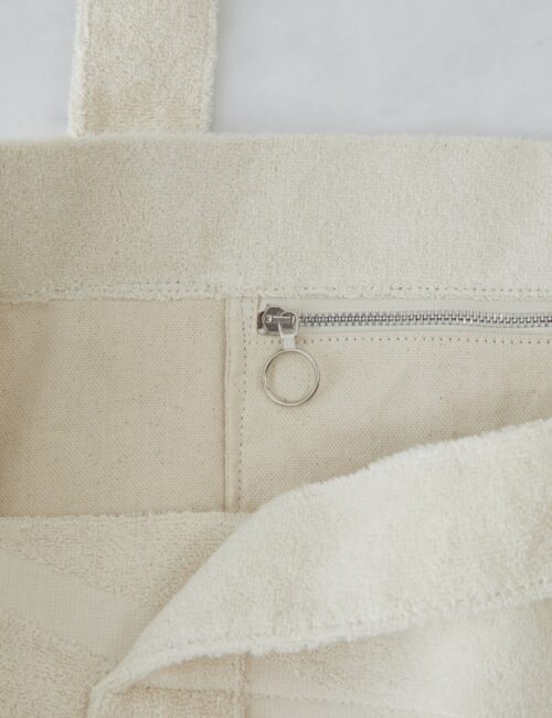 Bossa beach bag details inside the bag