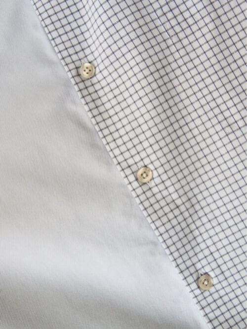 Upcycled blue SUN Shirt from WAY collaboration with Salvation Army close-up